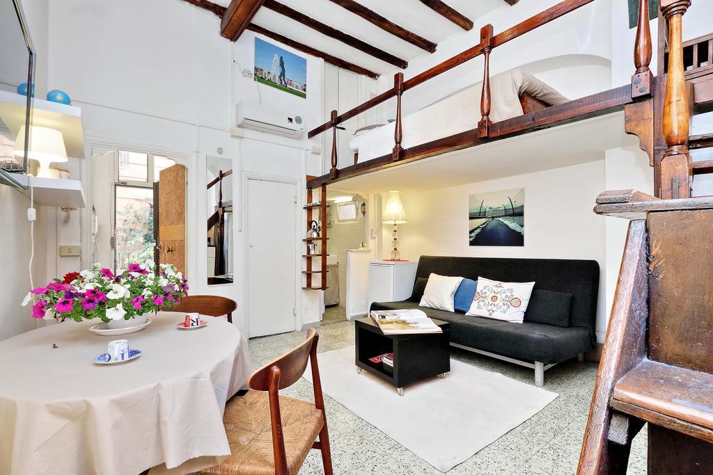 Pretty Flat Trastevere Rome Exterior photo